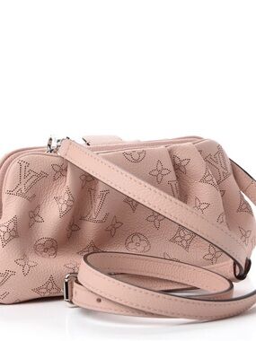 Louis Vuitton Magnolia Mini Pouch